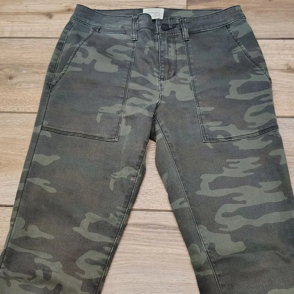 Sanctuary Standard Surplus Camo Skinny Jeans Women's 26 Military Utility Pants